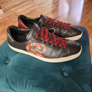 Gucci Leather Graphic Print Sneakers Women's Size: 10.5